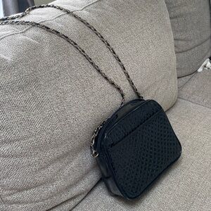 Zipper quilted pattern pocketbook 6x8 vintage like new